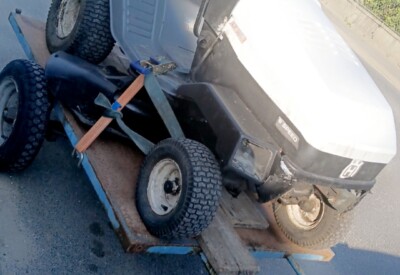 Location Tracteur tondeuse Husqvarna à Provins