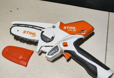 Location Tronçonneuse à bois Sans-fil Stihl à Fréjus