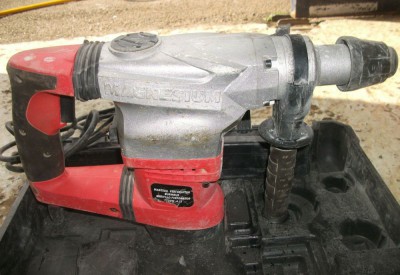 Location Marteau perforateur burineur à Dreux