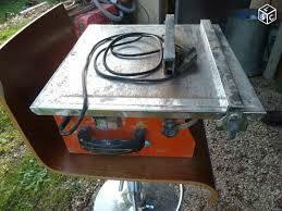 Location Carreleuse electrique à Dreux