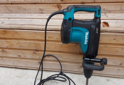 Location Marteau piqueur électrique Makita à Lille