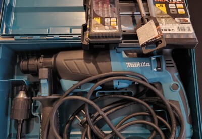 Location Burineur perforateur électrique Makita à Paris