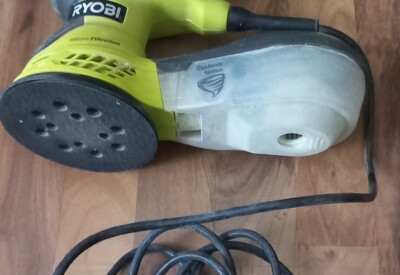 Location Ponceuse électrique Ryobi à Louveciennes