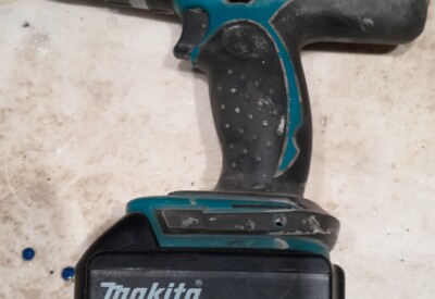 Location Perceuse visseuse Sans-fil Makita à Neuilly-Saint-Front