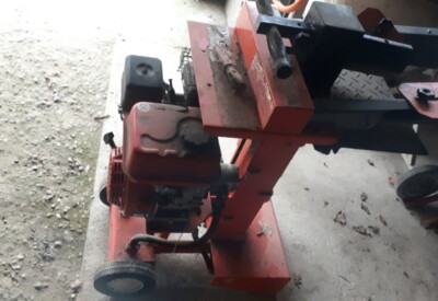 Location Fendeuse de buches Pneumatique Autre à Eauze