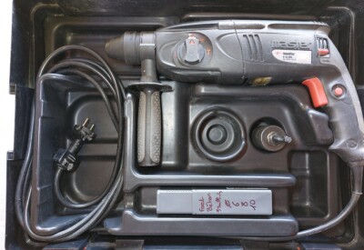 Location Burineur perforateur électrique Wurth à Ploemeur