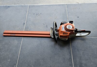 Location Taille haie Thermique Stihl à Saint-Aunès