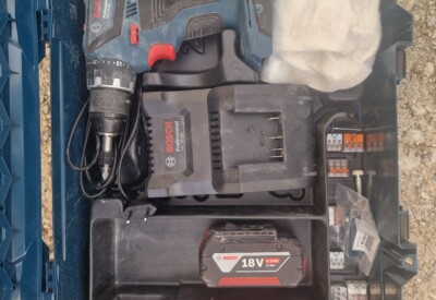 Location Visseuse perceuse Sans-fil Bosch à Lyon