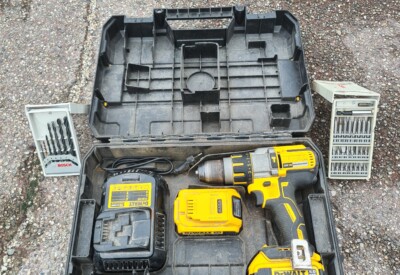 Location Visseuse perceuse Sans-fil Dewalt à Entrelacs