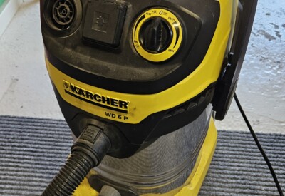Location Aspirateur de chantier électrique Karcher à Le Versoud