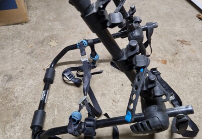 Location Porte vélo sur hayon Autre à Tours