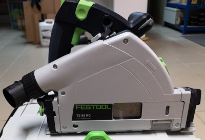 Location Scie plongeante ts 55 rq-plus festool avec rail de guidage à Bruguières