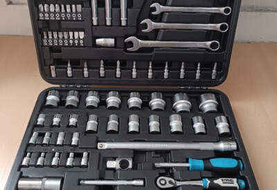 Location Coffret clés à douilles Mac-allister à Senlis
