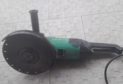Location Disqueuse 230mm Hikoki à Égly