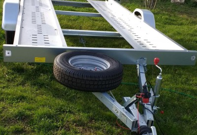 Location Remorque porte voiture. ptac 1500kg à Roquettes