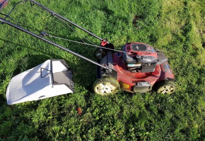 Location Tondeuse thermique tractée mulching 190 cm³ à Coutances