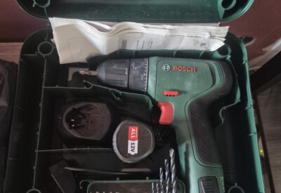 Location Visseuse perceuse Sans-fil Bosch à Grenoble