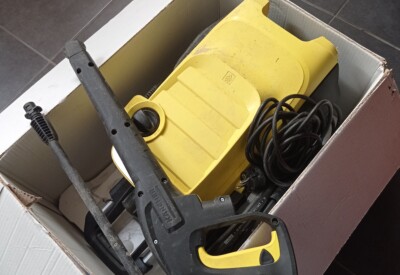 Location Karcher électrique Karcher à La Fare-les-Oliviers