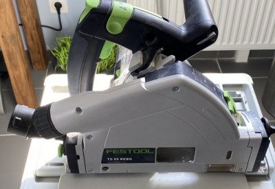 Location Festool scie plongeante ts55 à Reventin-Vaugris