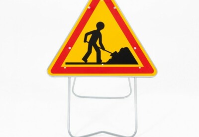 Location Panneau de signalisation à Mandelieu-la-Napoule