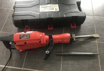Location Marteau piqueur wiltec 61202 à Cheffes