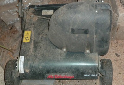 Location Scarificateur pour gazon 2000w à Dreux