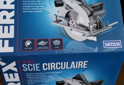 Location Scie circulaire électrique à Paris 13e Arrondissement