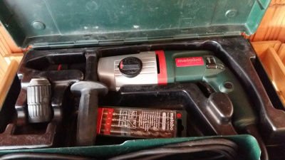 Location Perceuse percussion metabo ssd + mèches en tout genre à Aussonne