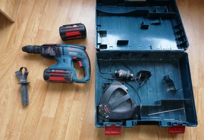 Location Location perforateur bosch pro 36v sans fil / livraison à Lyon