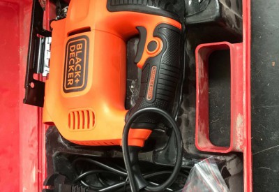 Location Scie sauteuse filaire black & decker 520 w à Sarcelles