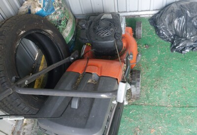 Location Tondeuse à gazon Thermique Husqvarna à Gujan-Mestras