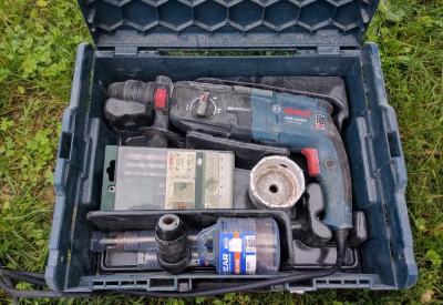 Location Perforateur bosch pro (bleu) à Tonnay-Charente