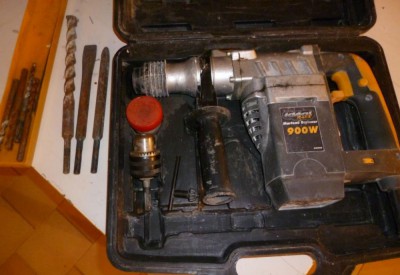 Location Perforateur, burineur à Lagord