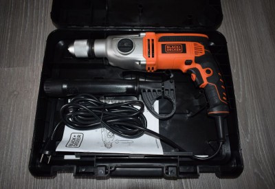Location Perceuse à percussion 1100w black et decker à Tournan-en-Brie