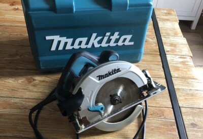Location Scie circulaire électrique Makita à La gravelle