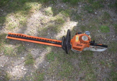 Location Taille haie Thermique Stihl à Cabanac-et-Villagrains