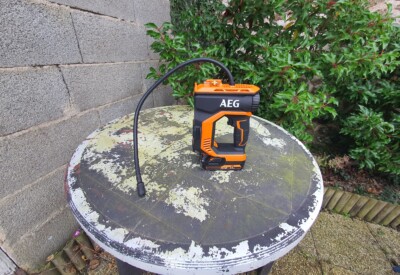 Location Je vous propose un gonfleur AEG sur batterie Aeg à Couesmes vauce