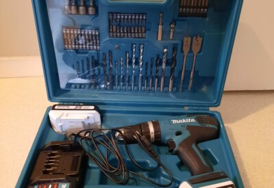 Location Visseuse perceuse Sans-fil Makita à Lorient