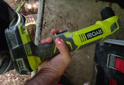 Location Visseuse d'angle Ryobi à Lanester