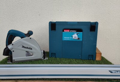Location Scie plongeante électrique Makita à Niort