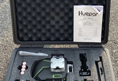 Location Niveau laser Autre à Surzur