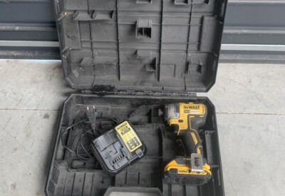 Location Visseuse à choc électrique Dewalt à Saubion