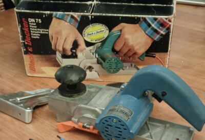 Location Rabot électrique Black et decker à Carquefou