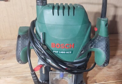 Location Défonceuse à bois électrique Bosch à Nueil-les-Aubiers