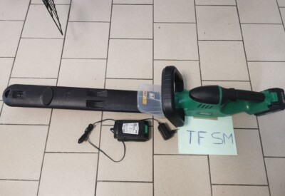 Location Taille haie électrique Autre à Abscon
