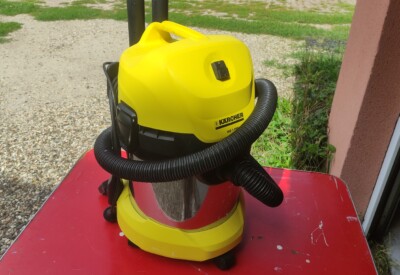 Location Aspirateur de chantier électrique Karcher à Maurecourt