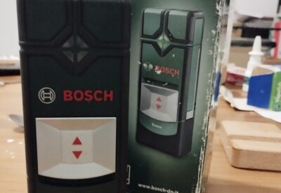 Location Détecteur multi matériaux électrique Bosch à Juvisy-sur-Orge