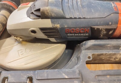 Location Meuleuse 230mm Bosch à Lacoste