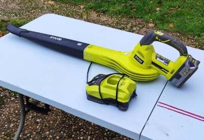 Location Souffleur électrique Ryobi à Pruniers-en-Sologne