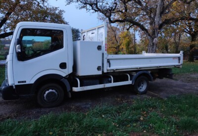 Location Camion benne Plus de 5m3 Autre à Raveau